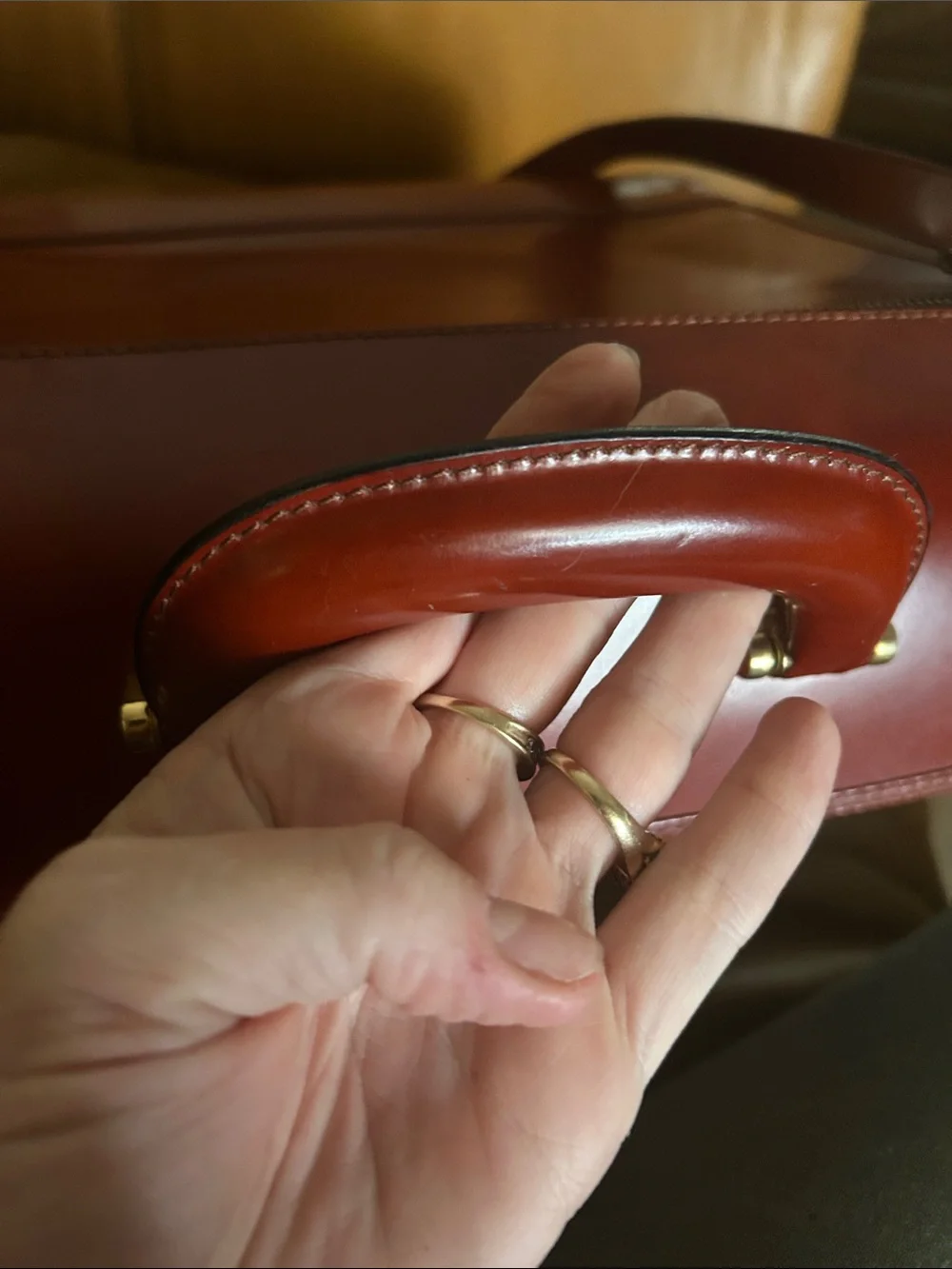 Pratesi Men's Leather Laptop Case in Chestnut Red - Classic Professional Carry